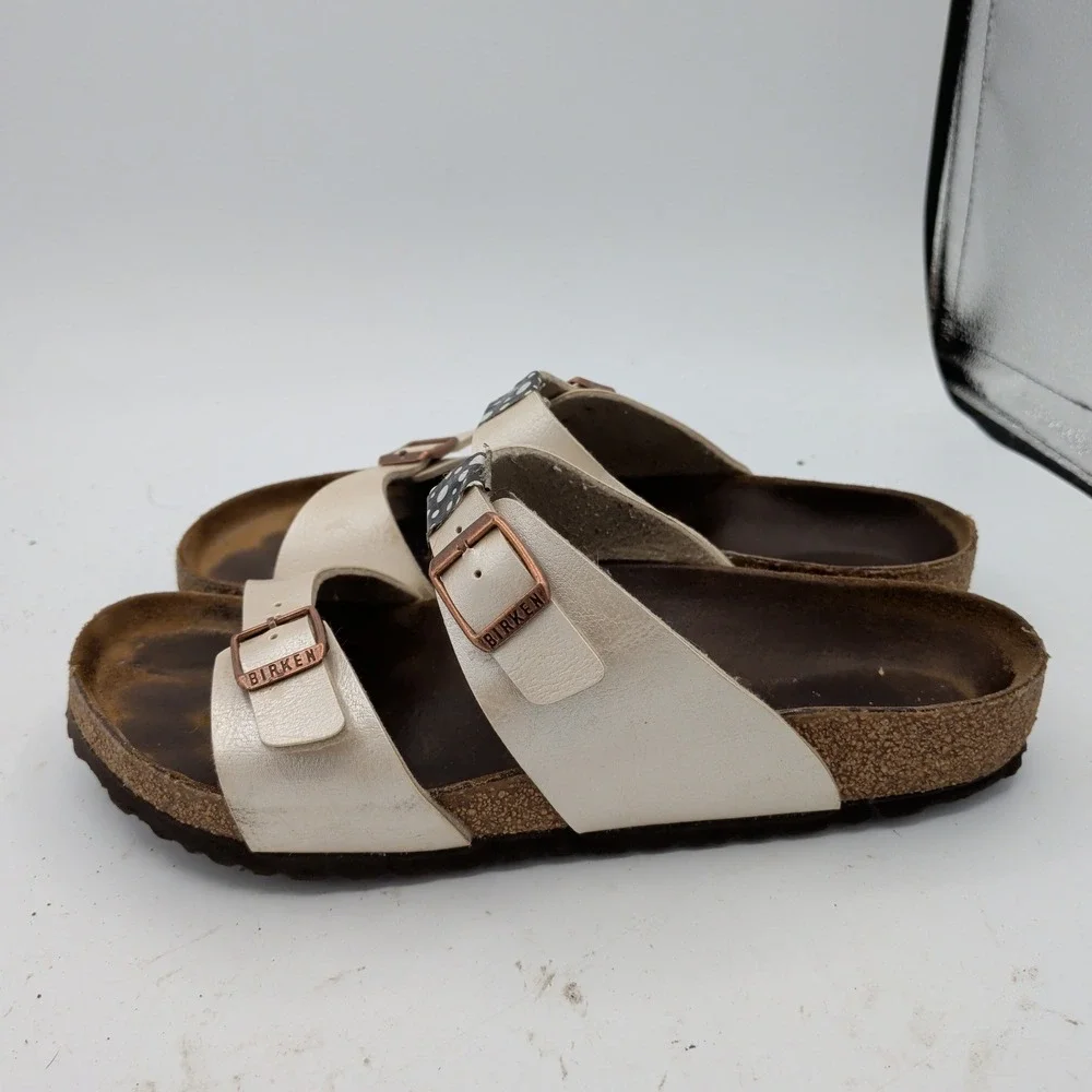 Birkenstock brand model